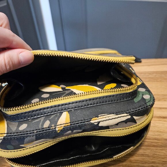 Fossil Floral Makeup / Toiletry Bag – Dual Zip Travel Organizer - Picture 3 of 4